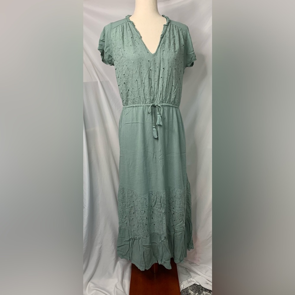 Sonoma Women’s Gauze Eyelet Tiered Maxi Dress size medium